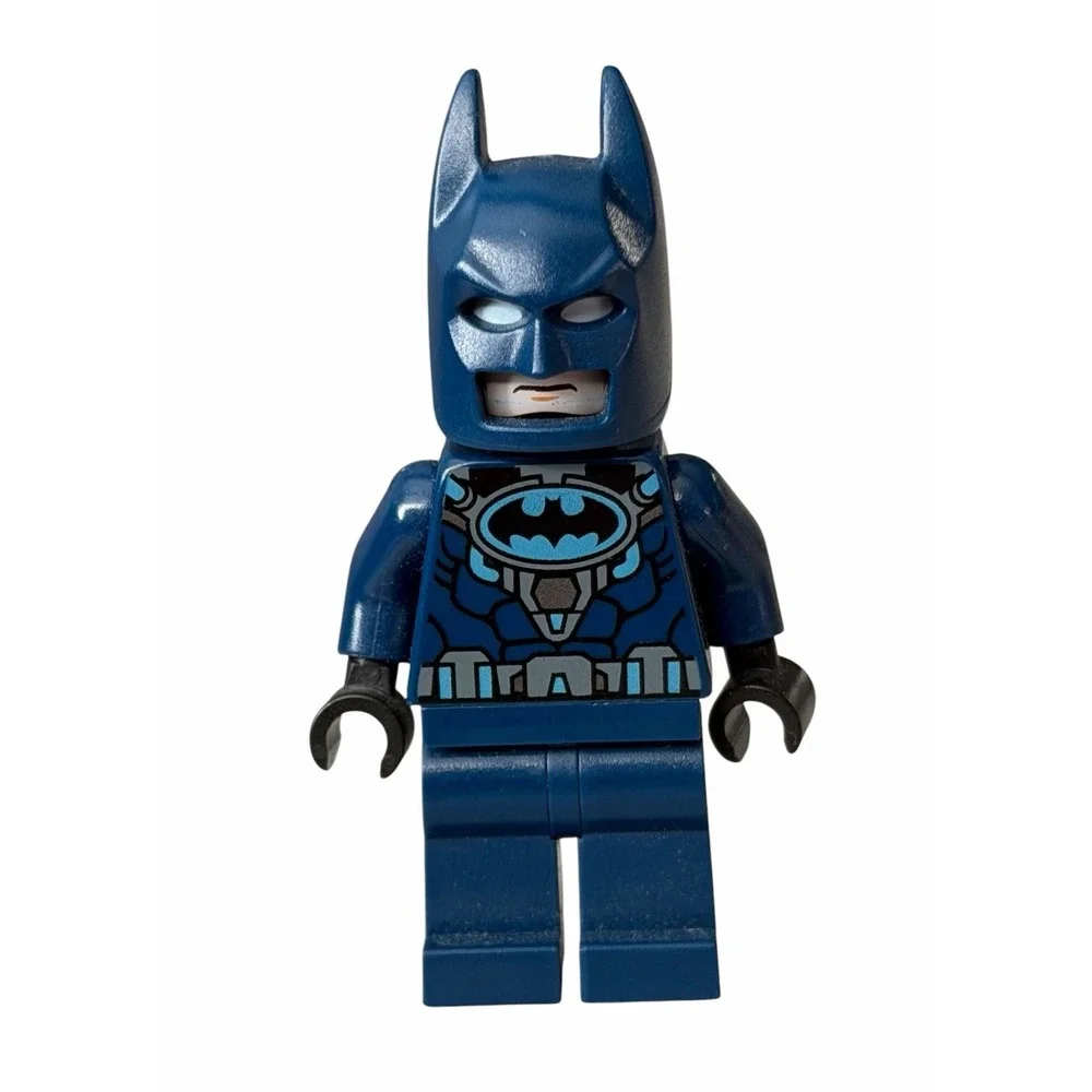 Lego DC Super Heroes Minifigure Batman Dark Blue Wetsuit 76010